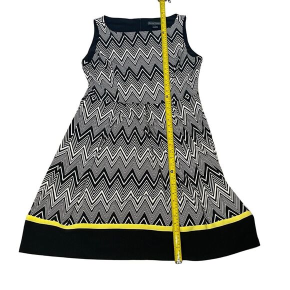 Jessica Howard Black and White Chevron Midi Dress with Yellow Accents - Picture 6 of 8